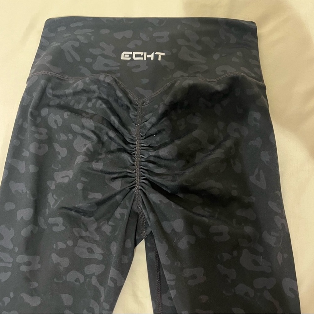 ECHT booty scrunch leggings